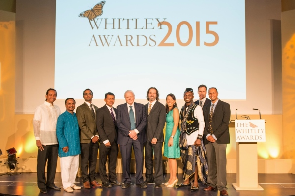 Left to right: Jayson Ibañez (Philippines), Ananda Kumar (India), Pramod Patil (India), Panut Hadisiswoyo (Indonesia), Sir David Attenborough, Arnaud Desbiez (Brazil), Rosamira Guillen (Colombia), Inaoyom Imong (Nigeria), Edward Whitley, Dino Martins (Kenya)